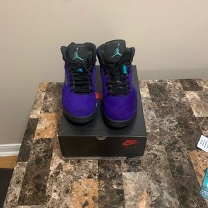 Jordan 5 alternative grapes